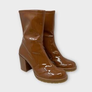Stuart Weitzman Dalenna Vinyl Sock Boots Tan Size 8.5